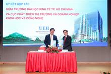 Lễ ký kết hợp tác giữa Cục Phát triển thị trường và doanh nghiệp KH&CN và trường Đại học Kinh tế TP Hồ Chí Minh
