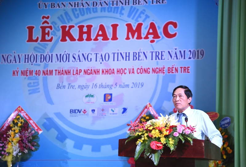 Thứ trưởng Trần Văn Tùng dự Lễ khai mạc Ngày hội đổi mới sáng tạo và kỷ niệm 40 năm ngày thành lập Ngành KH&CN tỉnh Bến Tre 
